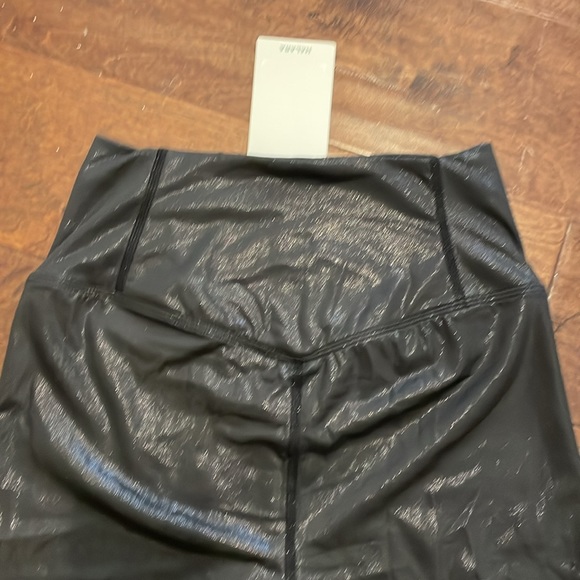 HALARA faux leather leggings - Picture 4 of 5